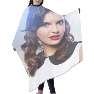 Personality  Pin-up Girl. American Style Hair Cutting Cape