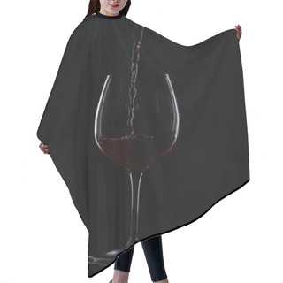 Personality  Closeup Shot Of Red Wine Pouring Into Glass From Bottle Isolated On Black Background Hair Cutting Cape
