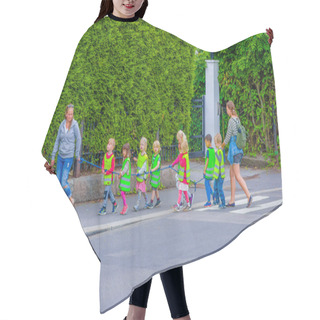 Personality  OSLO, NORWAY - 8 JULY, 2015: Group Of Kindergarden Children Walking On A Line Wearing Reflect Vests , Headed For Vigelandsparken Hair Cutting Cape