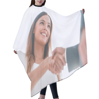 Personality  Business Woman Smiling And Making A Deal In Her Office Hair Cutting Cape