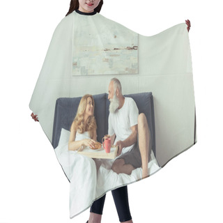 Personality  Couple Having Breakfast In Bed Hair Cutting Cape