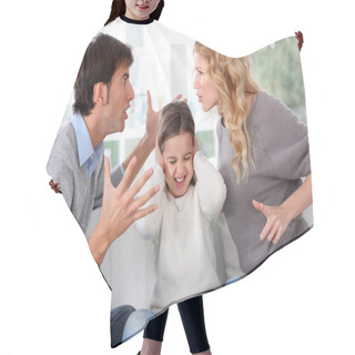Personality  Couple Fighting In Front Of Child Hair Cutting Cape