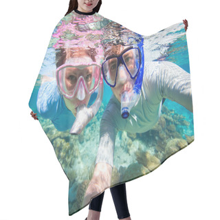 Personality  Couple Snorkeling Hair Cutting Cape
