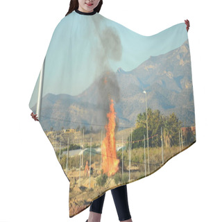 Personality  FIRE AND FLAMME - SPAIN Hair Cutting Cape