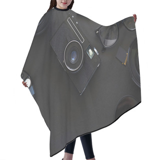 Personality  Top View Of Workplace Photographer Hair Cutting Cape