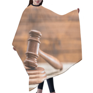 Personality  Wooden Mallet Of Judge  Hair Cutting Cape