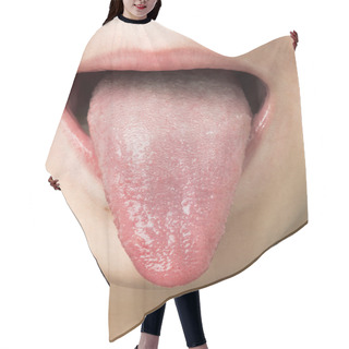 Personality  Human Tongue Protruding Out Hair Cutting Cape
