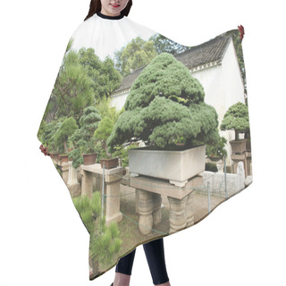 Personality  Ornamental Garden Trees Hair Cutting Cape
