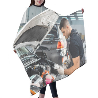 Personality  Young Mechanic Wiping Oil Dipstick With Rag Near Car Engine Compartment Hair Cutting Cape