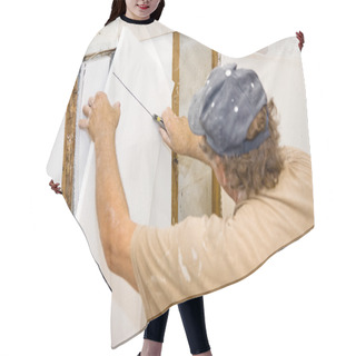 Personality  Contractor Installing Insulation Hair Cutting Cape