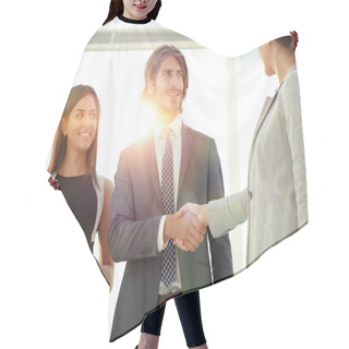 Personality  Businesspeople  Shaking Hands Against Room With Large Window Loo Hair Cutting Cape