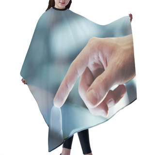 Personality  Hand Presses Hair Cutting Cape