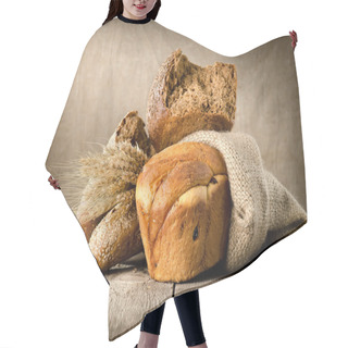Personality  Bread In Assortment And Wheat Hair Cutting Cape