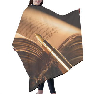 Personality  Golden Pen With Old Open Book Hair Cutting Cape
