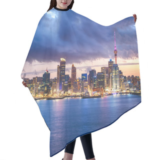 Personality  Auckland Skyline Hair Cutting Cape