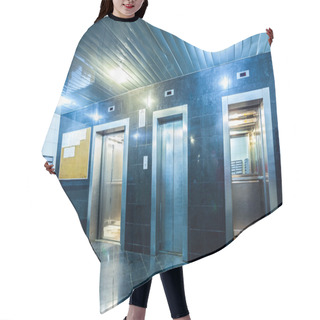 Personality  Modern Lift With Opened And Closed Doors  Hair Cutting Cape