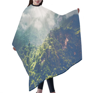 Personality  Trekking In Nepal Hair Cutting Cape