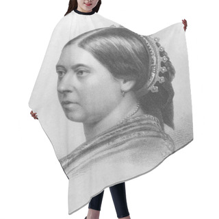 Personality  Queen Victoria Hair Cutting Cape