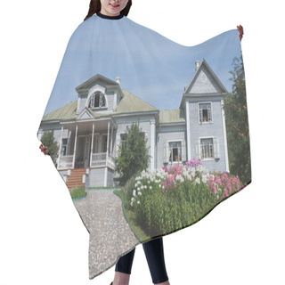 Personality  Old Manor Hair Cutting Cape
