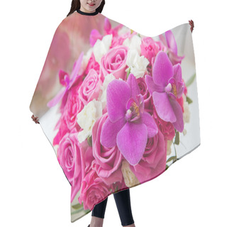 Personality  Bridal Bouquet Of Various Flowers Hair Cutting Cape