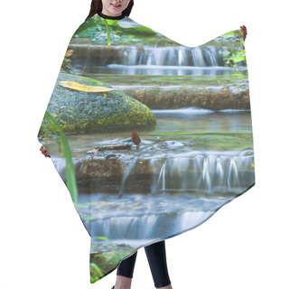 Personality  Waterfalls Hair Cutting Cape