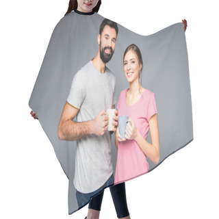 Personality  Couple Holding Cups Hair Cutting Cape