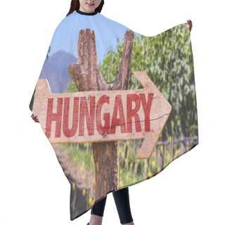 Personality  Hungary Wooden Sign Hair Cutting Cape