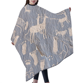 Personality  Indian Petroglyph Hair Cutting Cape