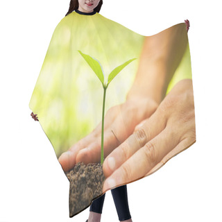Personality  Hand Watering Young Baby Plant Hair Cutting Cape