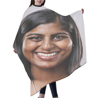 Personality  Happy Smiling Portrait Hair Cutting Cape