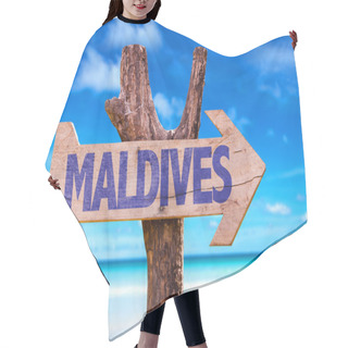 Personality  Maldives Wooden Sign Hair Cutting Cape