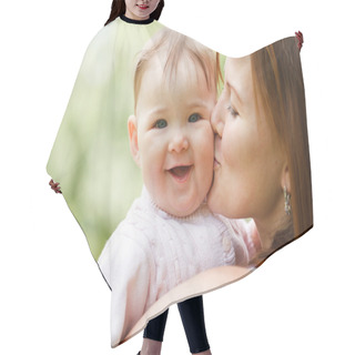 Personality  Mother With Baby At Outdoors Hair Cutting Cape