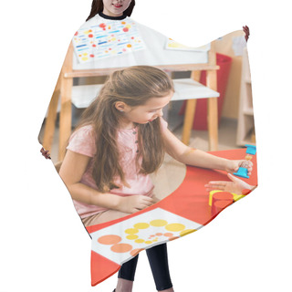 Personality  Kids Playing With Hourglass And Educational Game At Desk In Montessori School Hair Cutting Cape