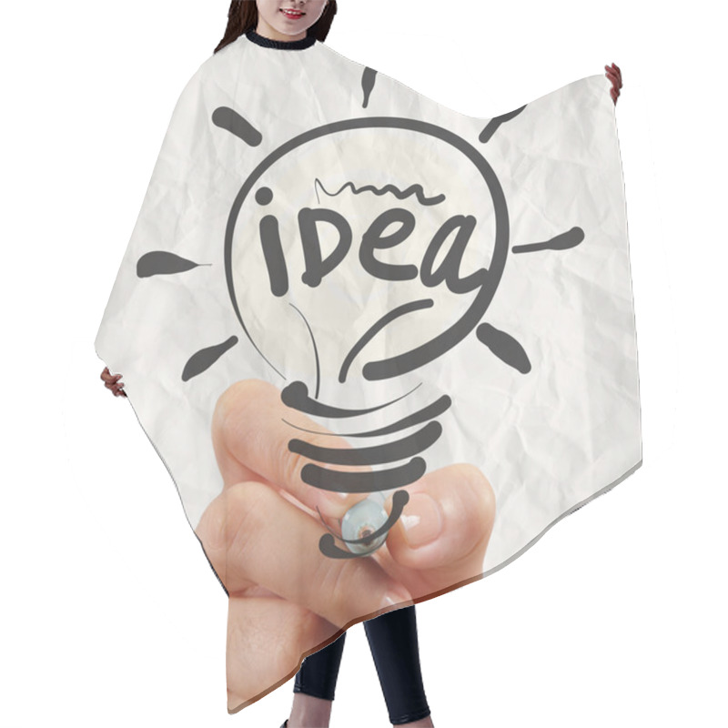 Personality  hand drawing light bulb with crumpled paper hair cutting cape