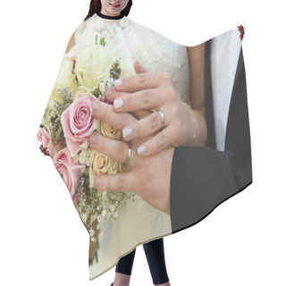 Personality  Man And Woman Hands With Wedding Rings Hair Cutting Cape