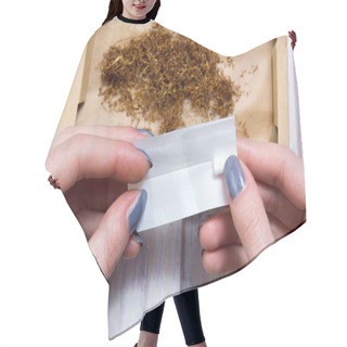 Personality  Female Hands Rolling Cigars With Tobacco Hair Cutting Cape