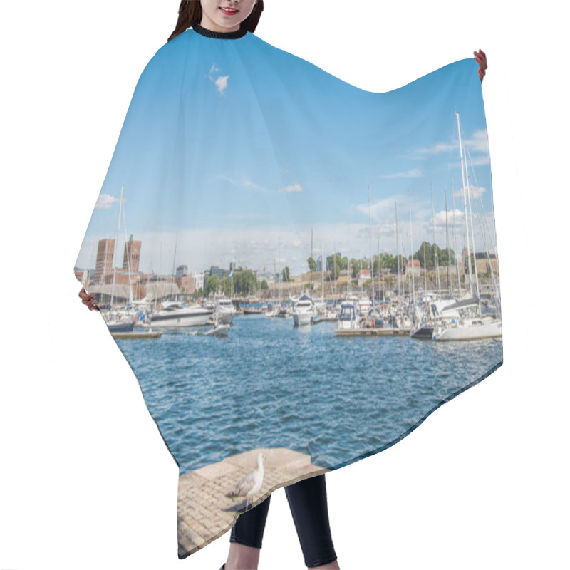 Personality  Embankment Hair Cutting Cape
