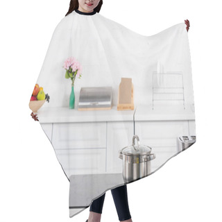 Personality  Toaster And Electric Stove With Saucepan On Kitchen Hair Cutting Cape
