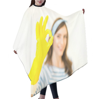 Personality  Woman Showing Ok Gesture  Hair Cutting Cape