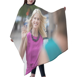Personality  Woman Waving Hello On Street Hair Cutting Cape
