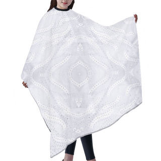 Personality  Seamless Kaleidoscope. The Fabric Is Silky White And Gray. An Ultra-modern Print And A Delicate, Airy Quality Combine In This Chiffon With An Abstract Silk Print. Hair Cutting Cape