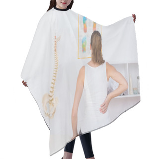 Personality  Patient With Back Pain Hair Cutting Cape