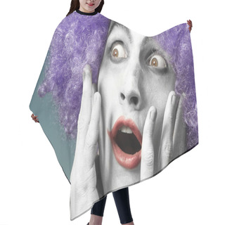 Personality  Crazy Clown Hair Cutting Cape