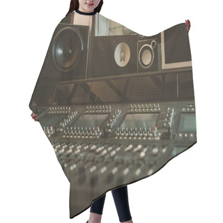 Personality  Analog Graphic Equalizer At Recording Studio Hair Cutting Cape