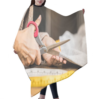 Personality  Woman Cutting Fabric  Hair Cutting Cape