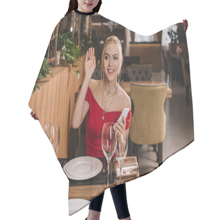 Personality  Attractive Woman In Red Dress Sitting In Restaurant Waving Hand Hair Cutting Cape