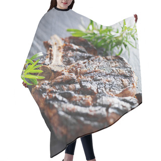 Personality  Rib Beef Steak With Rosemary Hair Cutting Cape