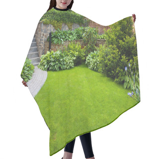 Personality  Garden  Path With Grass Hair Cutting Cape