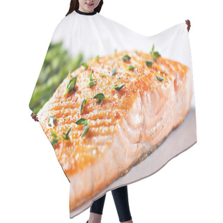 Personality  Fillet Of Salmon With Asparagus Hair Cutting Cape