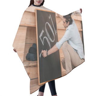 Personality  Seller Drawing Discount Sign Hair Cutting Cape